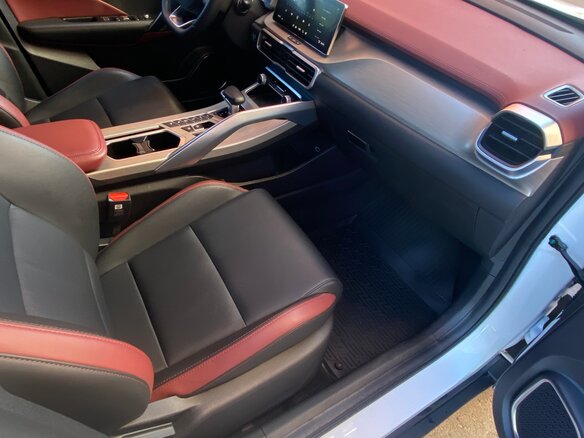 2023 Geely Coolray I, белый, 1890000 рублей - вид 6