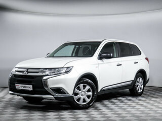 2017 Mitsubishi Outlander III Рестайлинг 2, белый, 1449000 рублей, вид 1