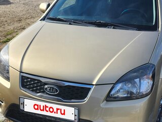 2009 Kia Rio II Рестайлинг, бежевый, 650000 рублей, вид 3