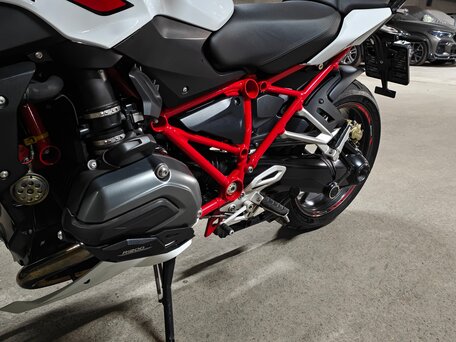 2015 BMW R 1200 R, белый, 950000 рублей, вид 3