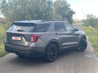 2023 Ford Explorer VI, серый, 3600000 рублей, вид 4