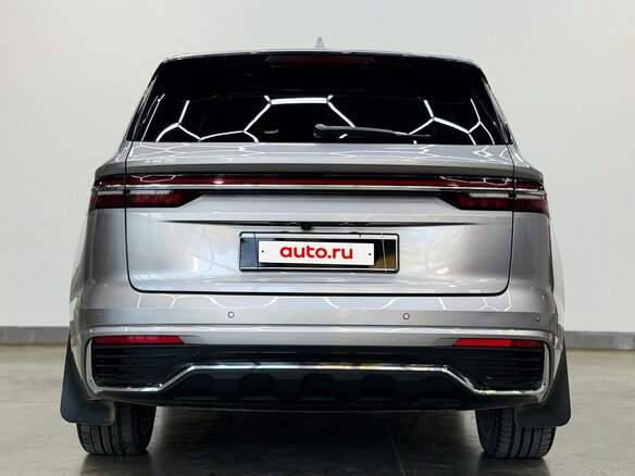 2025 Geely Monjaro (Xingyue L) I Рестайлинг (China Market), серый, 3350000 рублей - вид 5