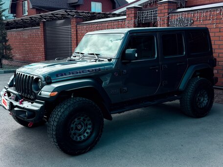 2022 Jeep Wrangler IV (JL), серый, 6000000 рублей, вид 3