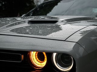 2017 Dodge Challenger III Рестайлинг 2, серый, 3990000 рублей, вид 3