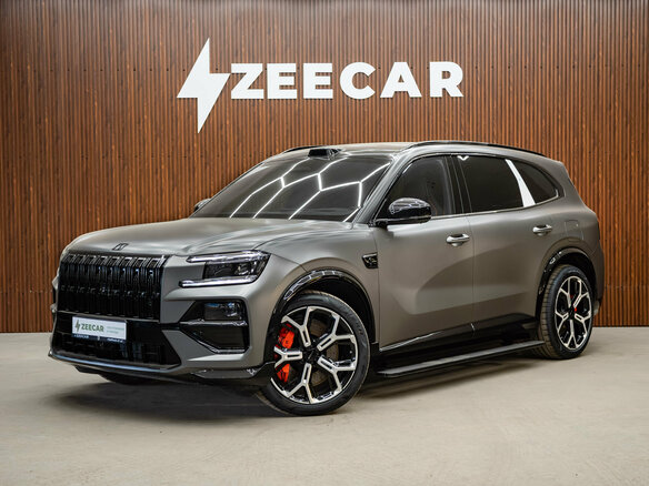 2026 Zeekr 8X Dawn, серый, 12995000 рублей