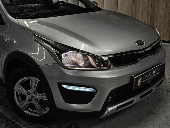 2018 Kia Rio X-Line IV, серебристый, 1440000 рублей - вид 10