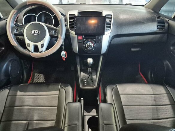 2012 Kia Venga I, красный, 709000 рублей - вид 14