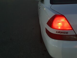 2001 Toyota Mark II IX (X110), белый, 695000 рублей, вид 5