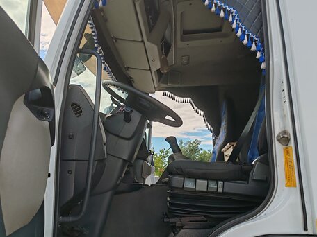 2013 Renault Kerax, белый, 4000000 рублей, вид 4