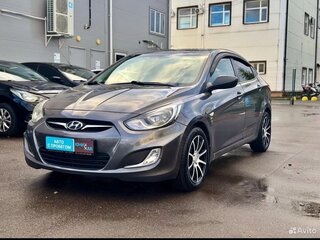 2012 Hyundai Solaris I, серебристый, 680000 рублей, вид 5