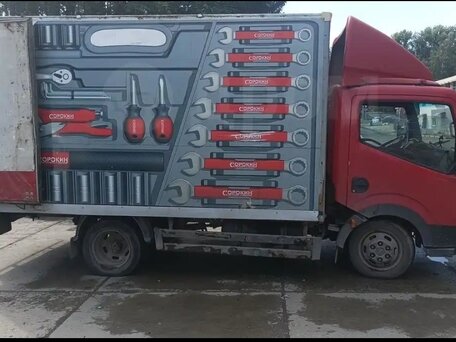 2011 Nissan Cabstar, красный, 1200000 рублей, вид 2