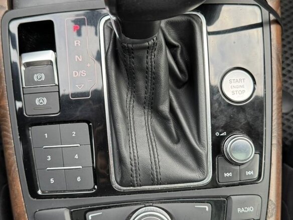 2011 Audi A6 IV (C7), серый, 1190000 рублей - вид 16