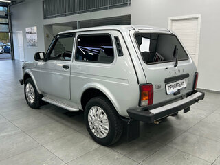 2022 Lada (ВАЗ) Niva Legend I, серебристый, 650000 рублей, вид 4