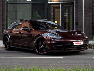 2020 Porsche Panamera 4 Sport Turismo II, красный, 7500000 рублей, вид 1