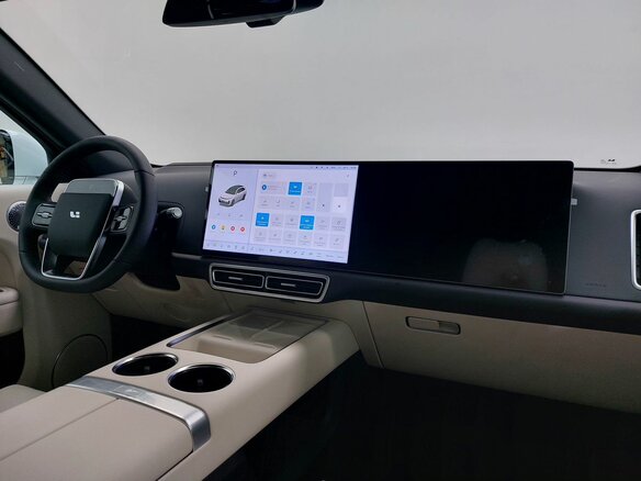 2026 Li Auto (Lixiang) L7 52.3 kWh I Рестайлинг, чёрный, 10690000 рублей - вид 34