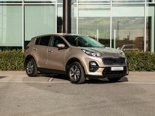 2018 Kia Sportage IV Рестайлинг, коричневый, 1650000 рублей, вид 5