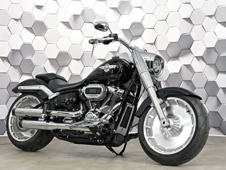 2021 Harley-Davidson Fat Boy, чёрный, 2277000 рублей, вид 1
