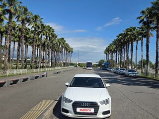 2018 Audi A3 III (8V) Рестайлинг, белый, 1500000 рублей, вид 2