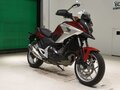 2016 Honda NC 750X, красный - вид 2