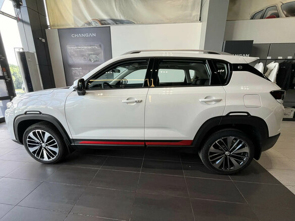 2025 Changan CS35 Plus I Рестайлинг, белый - вид 3