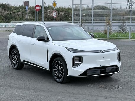 2026 Changan Qiyuan Q07 31.7 kWh, белый, 3690000 рублей, вид 5