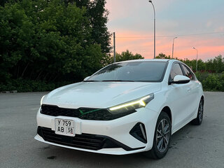 2024 Kia K3 II (China Market) Рестайлинг, белый, 2200000 рублей, вид 1