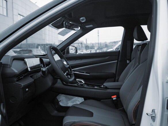 2026 Geely Cityray, белый, 3204990 рублей - вид 9