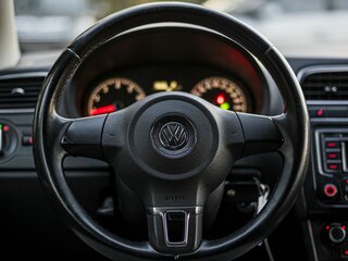 2015 Volkswagen Polo V, белый, 777000 рублей, вид 5