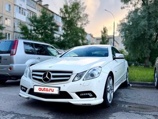 2010 Mercedes-Benz E-Класс 250 5G-Tronic IV (W212, S212, C207), белый, 1785000 рублей, вид 1