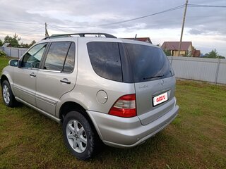 2001 Mercedes-Benz M-Класс 320 I (W163) Рестайлинг, серый, 960000 рублей, вид 4