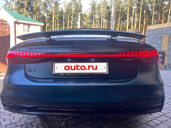 2019 Audi A7 55 TFSI II (4K), зелёный, 5300000 рублей - вид 12