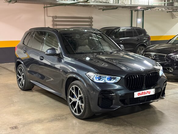 2022 BMW X5 30d IV (G05/G18), синий, 9000000 рублей - вид 2