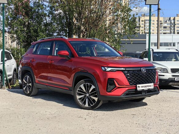 2024 Changan CS35 Plus I Рестайлинг, красный, 1649000 рублей - вид 3