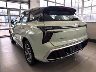 2025 Hongqi HS3, зелёный, 3269000 рублей, вид 4