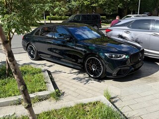 2024 Mercedes-Benz S-Класс AMG 63 e AMG Long IV (W223), зелёный, 21000000 рублей, вид 2