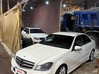 2011 Mercedes-Benz C-Класс 200 III (W204) Рестайлинг, белый, 1150000 рублей, вид 1