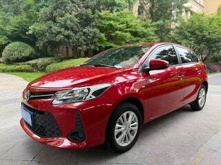 2022 Toyota Vios III Рестайлинг, красный, 1010000 рублей, вид 1