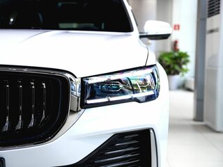 2026 Geely Monjaro I Рестайлинг, белый, 4954990 рублей, вид 2