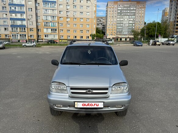 2005 Chevrolet Niva I, серебристый, 350000 рублей - вид 1