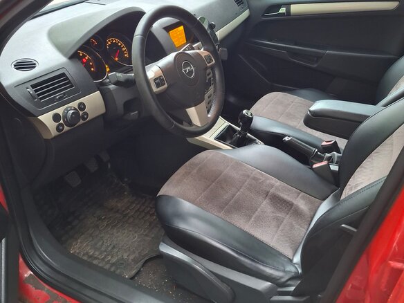 2008 Opel Astra H Рестайлинг, красный, 250000 рублей - вид 6