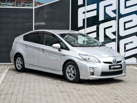 Toyota Prius III (XW30)