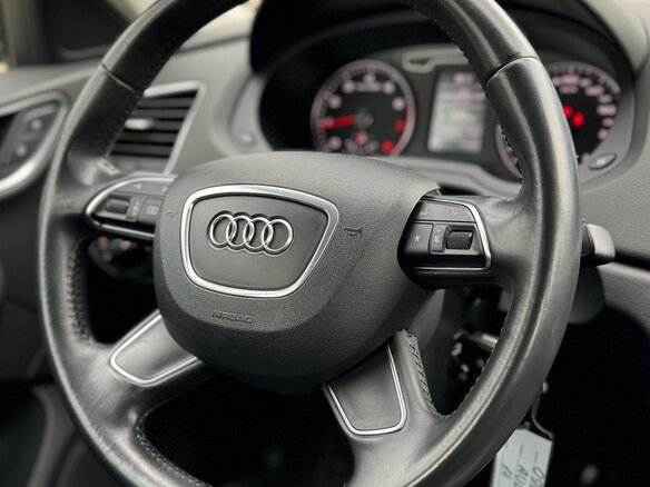 2014 Audi Q3 I (8U), чёрный - вид 22