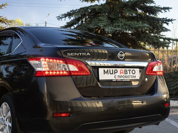 2015 Nissan Sentra VII (B17), чёрный - вид 10