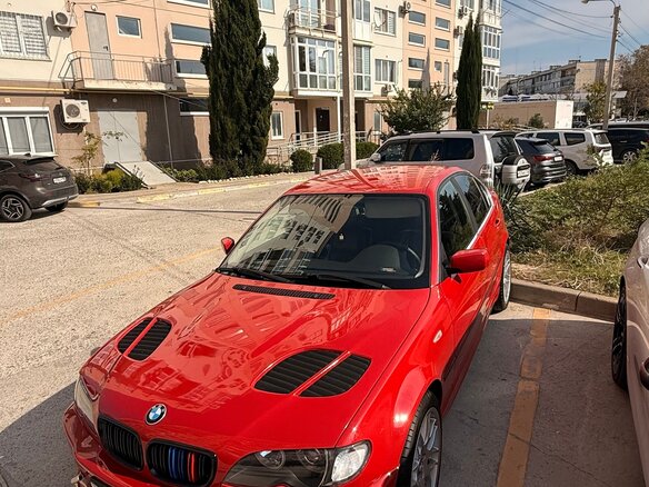 2002 BMW 3 серии 320i IV (E46) Рестайлинг, красный, 900000 рублей