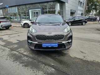 2020 Kia Sportage IV Рестайлинг, коричневый, 2350000 рублей, вид 2