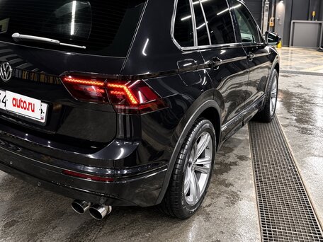 2019 Volkswagen Tiguan II, чёрный, 2690000 рублей, вид 5