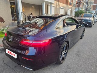 2017 Mercedes-Benz E-Класс 200 V (W213, S213, C238), синий, 4600000 рублей, вид 2