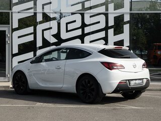 2014 Opel Astra GTC J Рестайлинг, белый, 799000 рублей, вид 2