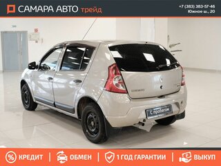 2010 Renault Sandero I, бежевый, 279000 рублей, вид 4