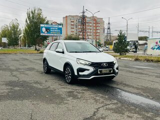 2024 Lada (ВАЗ) Vesta SW Cross I Рестайлинг (NG), белый, 1749000 рублей, вид 4